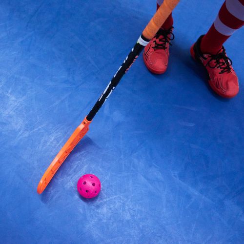 contrôle des sols sportifs Suisse - floorball unihockey hockey en salle foot hand volley basket réglementation terrains de sport